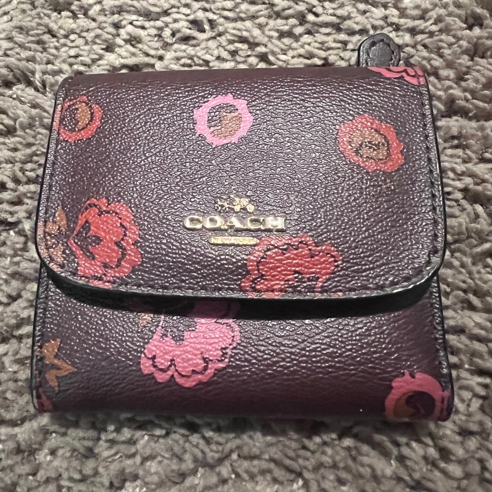 Coach flower wallet